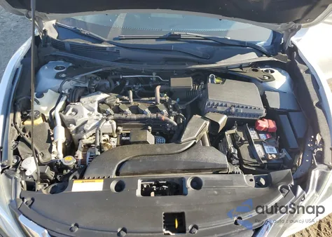 2017 Nissan Altima 2.5 из США, поврежденный, VIN 1N4AL3AP2HC197875